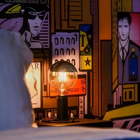 Apartment Vibrant Charm - Cozy In The Heart Of The Bukarest