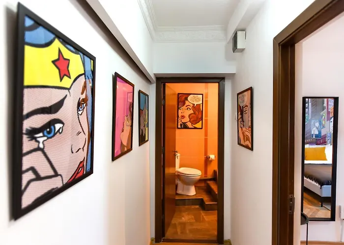 Vibrant Charm - Cozy In The Heart Of The Апартаменти