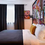Vibrant Charm - Cozy In The Heart Of The * Bukarest