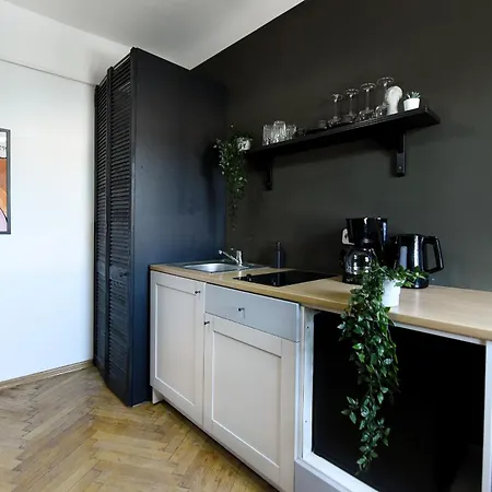 Vibrant Charm - Cozy In The Heart Of The Apartamento *