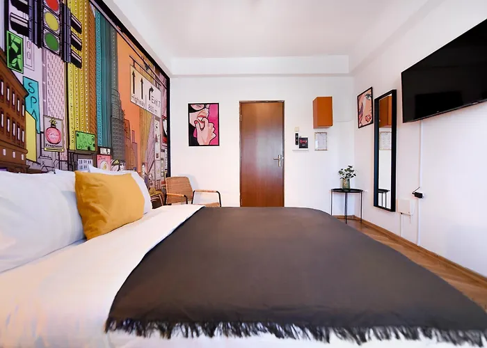 Vibrant Charm - Cozy In The Heart Of The Apartament *